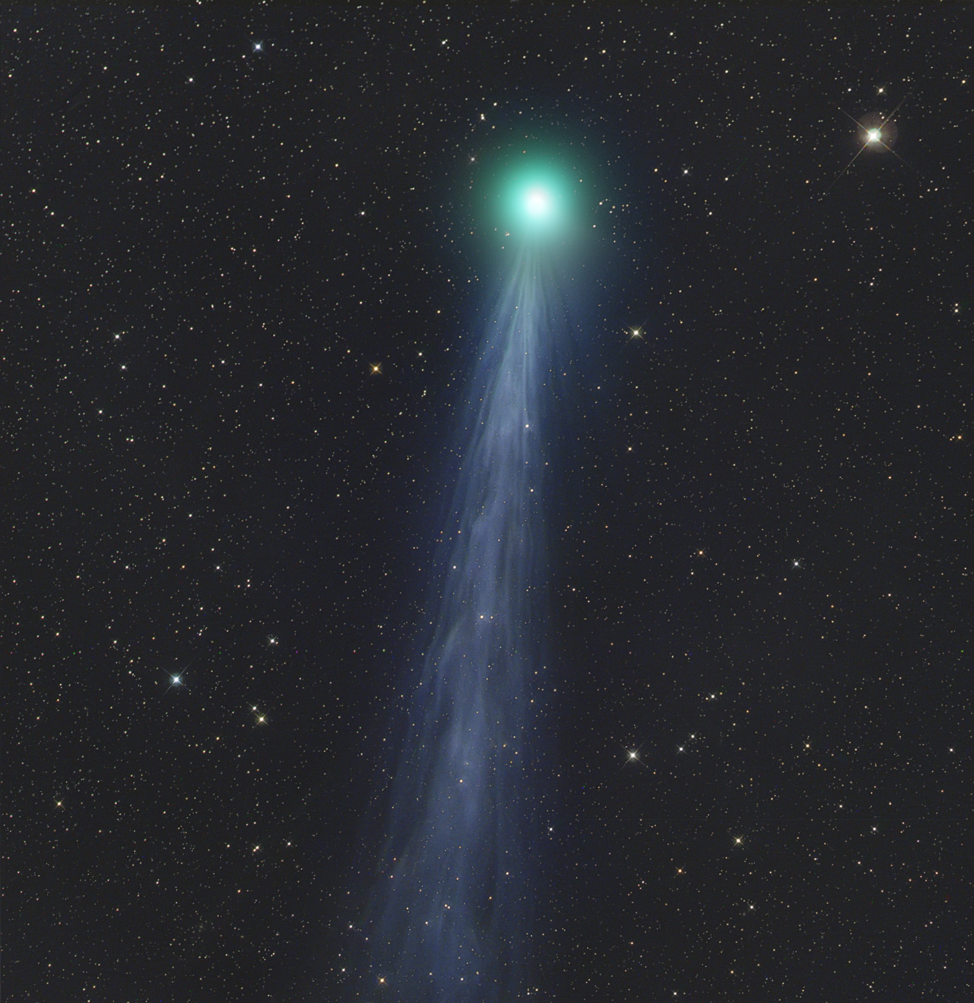 Комета c2014 q2 Lovejoy